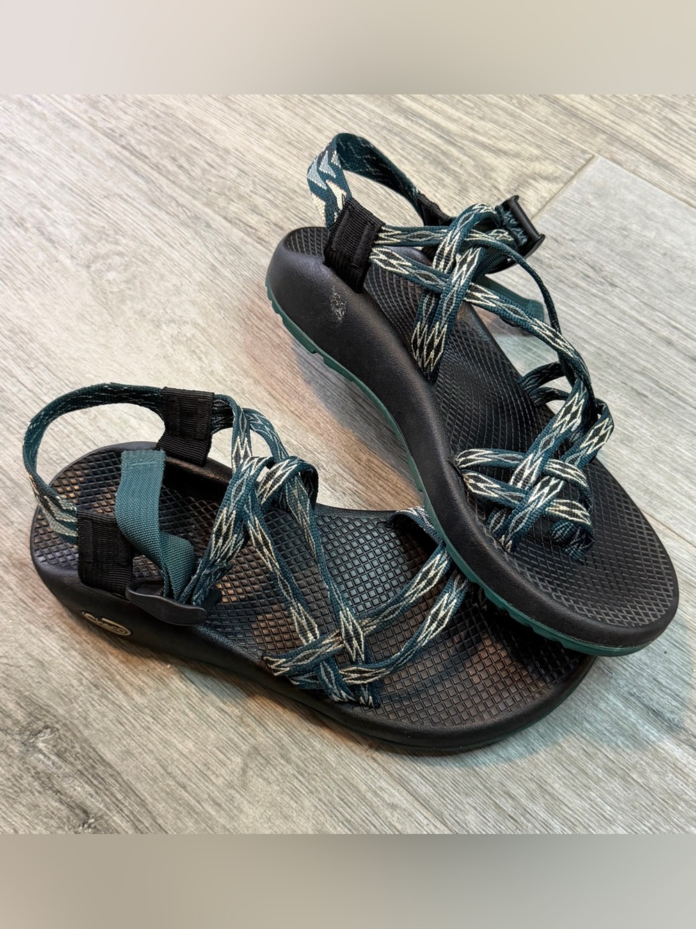 Chaco ZX2 Yampa Green Blue Strappy Outdoor Hiking Athletic Sandals Women's 10